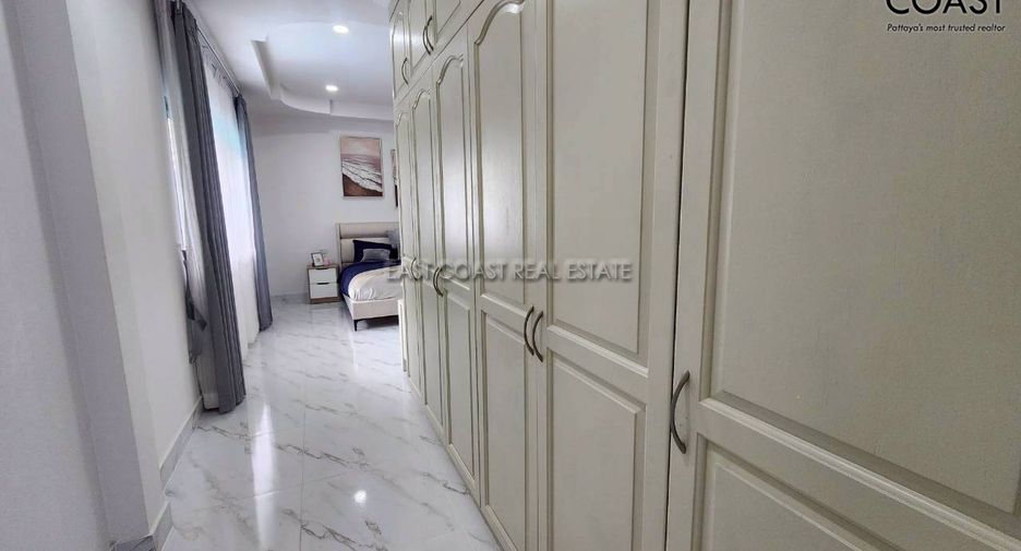 For sale 4 ベッドルーム house in East Pattaya, Pattaya