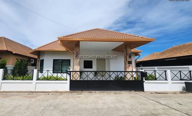For sale 4 ベッドルーム house in East Pattaya, Pattaya