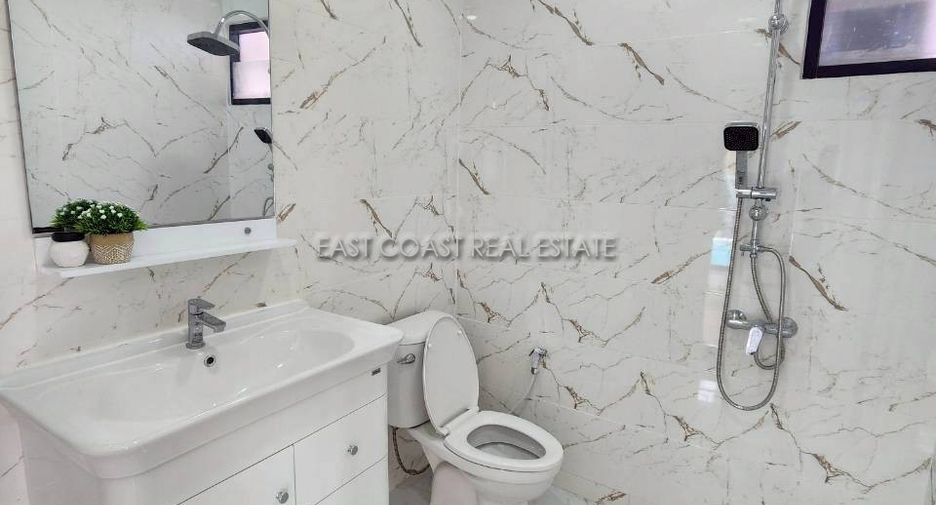 For sale 4 ベッドルーム house in East Pattaya, Pattaya