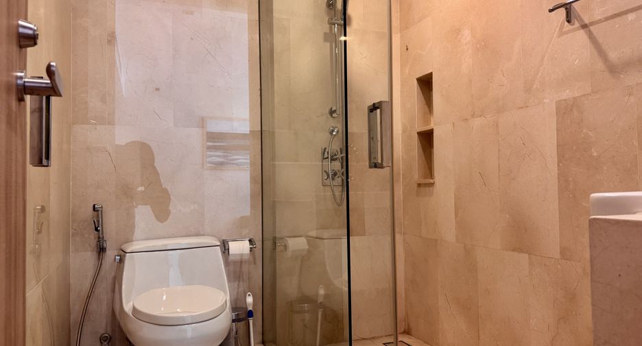 For sale 2 bedrooms condo in Thalang, Phuket