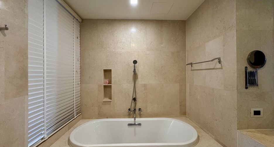 For sale 2 bedrooms condo in Thalang, Phuket