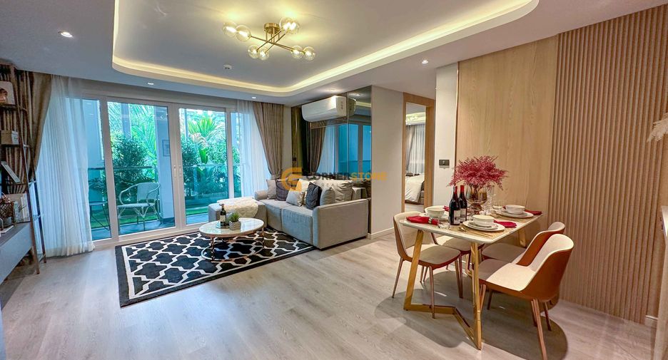 Продажа 2 спальни кондо в Йомтиен, Паттайя