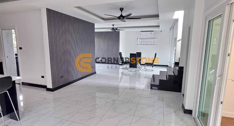 À vendre 3 chambres maison à East Pattaya, Pattaya