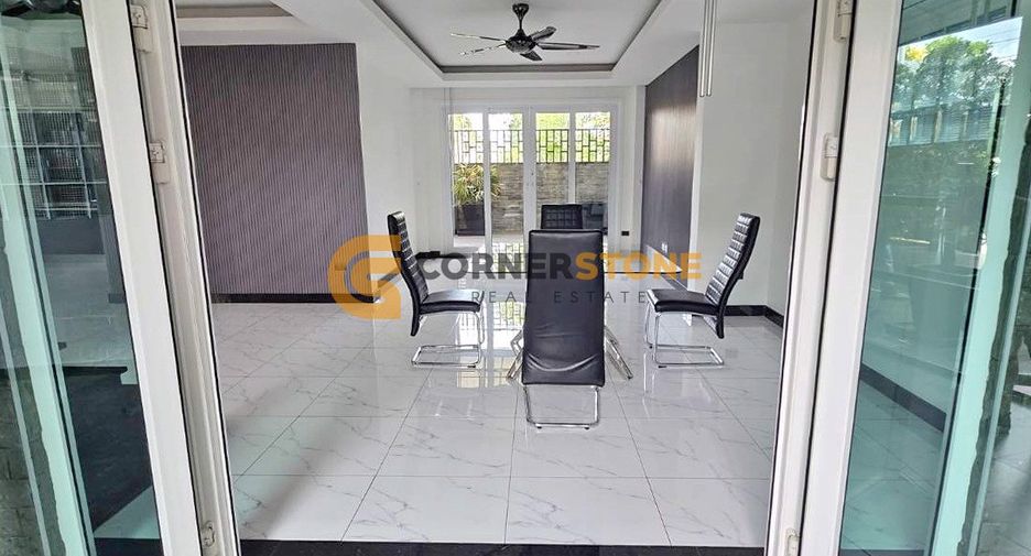 À vendre 3 chambres maison à East Pattaya, Pattaya