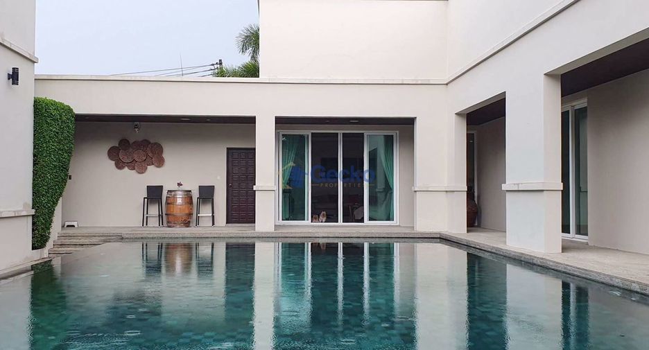 For sale 4 bedrooms house in East Pattaya, Pattaya