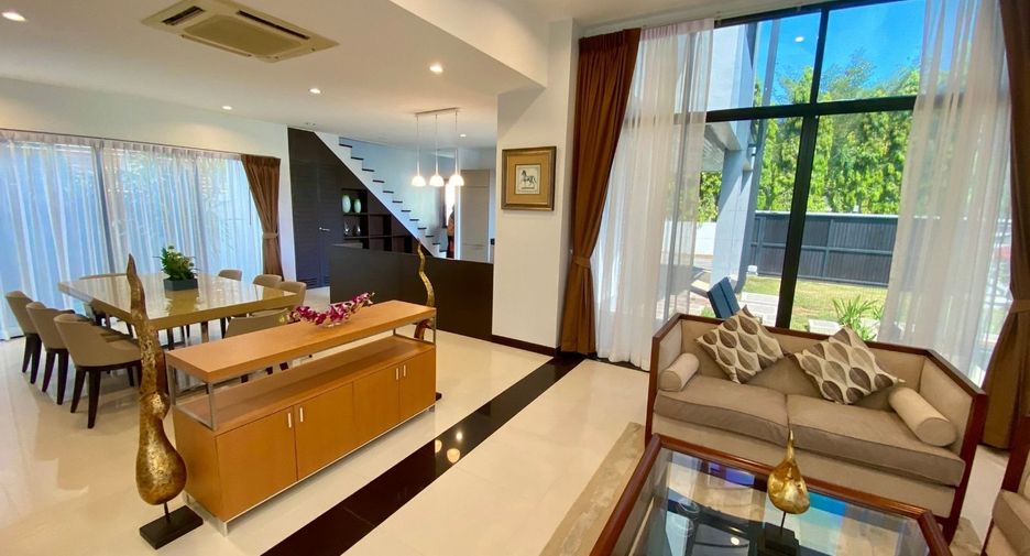 For sale 3 ベッドルーム villa in Mueang Phuket, Phuket
