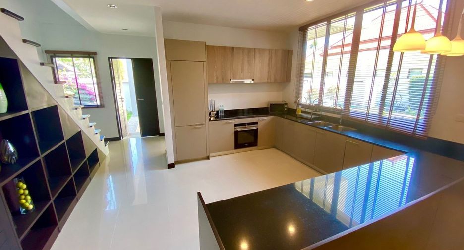 For sale 3 ベッドルーム villa in Mueang Phuket, Phuket
