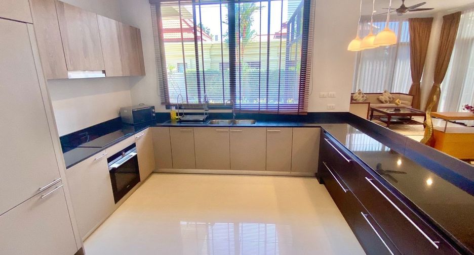 For sale 3 ベッドルーム villa in Mueang Phuket, Phuket