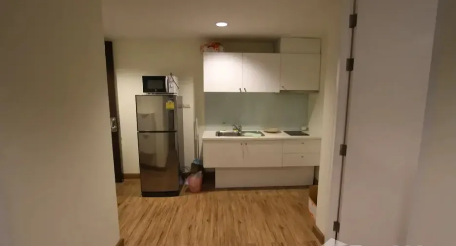 For sale and for rent 2 bedrooms condo in Wang Thonglang, Bangkok