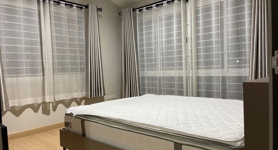 Casa en venta de 4 habitaciones en Saraphi, Chiang Mai