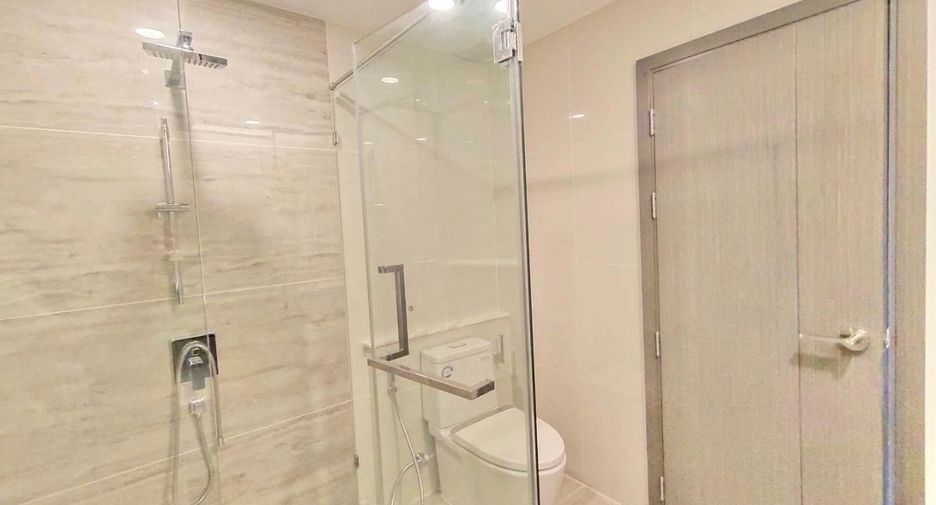 For sale 2 bedrooms condo in Mueang Samut Prakan, Samut Prakan