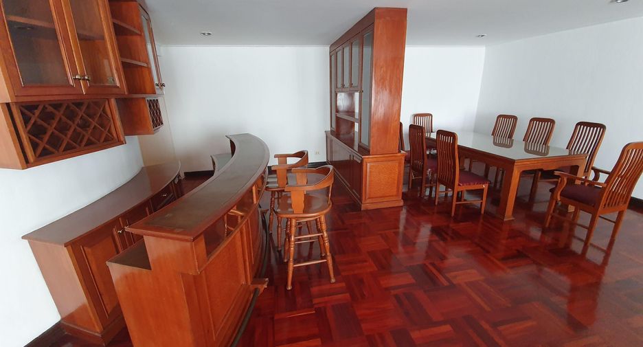 出租 2 卧室 公寓 在 Khlong Toei, 曼谷