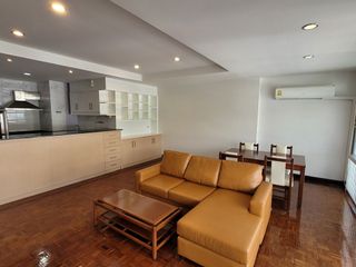 For rent 2 bedrooms condo in Pathum Wan, Bangkok