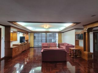 Wohnung zur Miete mit 3 Zimmer in Watthana, Bangkok