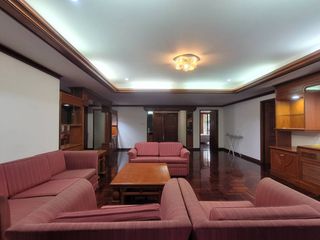 Wohnung zur Miete mit 3 Zimmer in Watthana, Bangkok