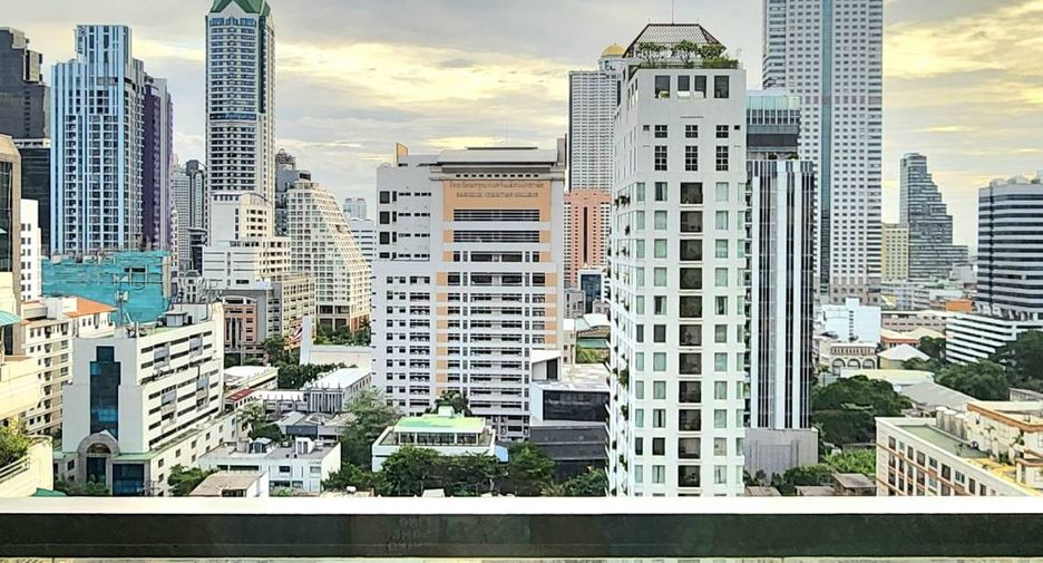 À louer 2 chambres condo à Sathon, Bangkok
