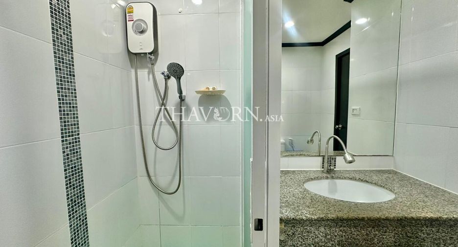 For sale 1 bed condo in Pratumnak, Pattaya