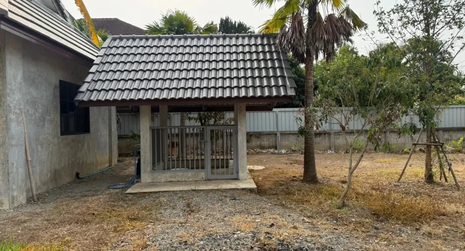 Casa en venta de 3 habitaciones en Saraphi, Chiang Mai