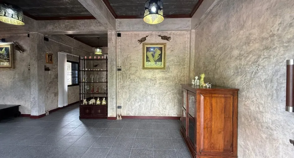 Casa en venta de 3 habitaciones en Saraphi, Chiang Mai