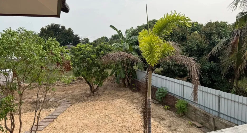 Casa en venta de 3 habitaciones en Saraphi, Chiang Mai