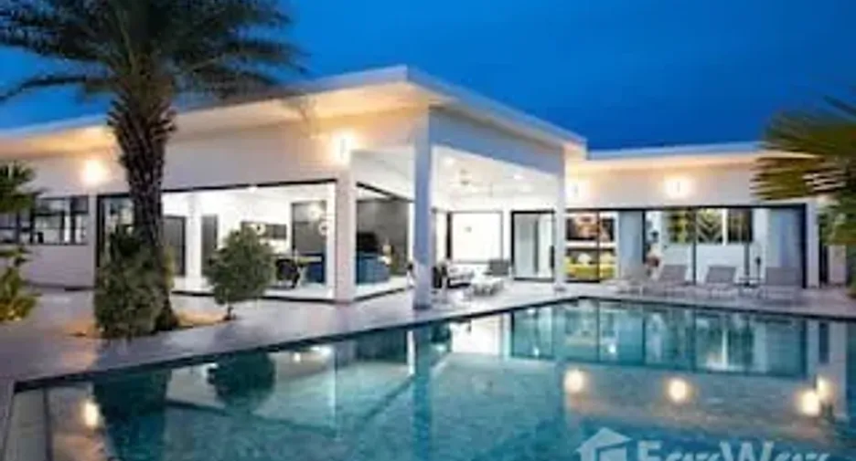 À vendre 4 chambres villa à Mueang Phuket, Phuket