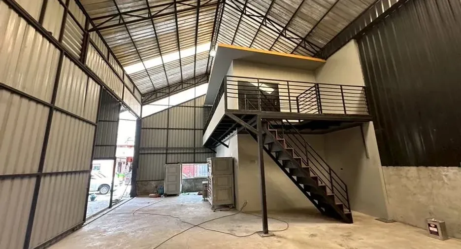 Lagerhaus zur Miete in Lat Phrao, Bangkok