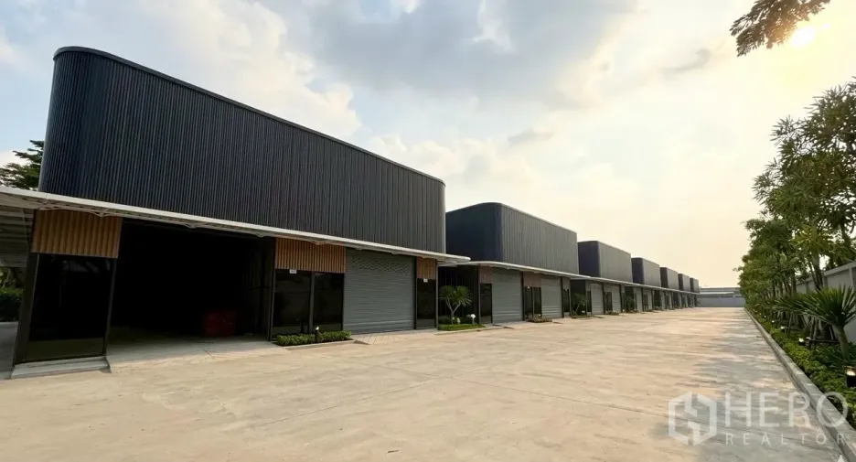 Lagerhaus zur Miete in Bueng Kum, Bangkok
