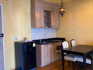 À vendre 1 chambre condo à Khlong San, Bangkok
