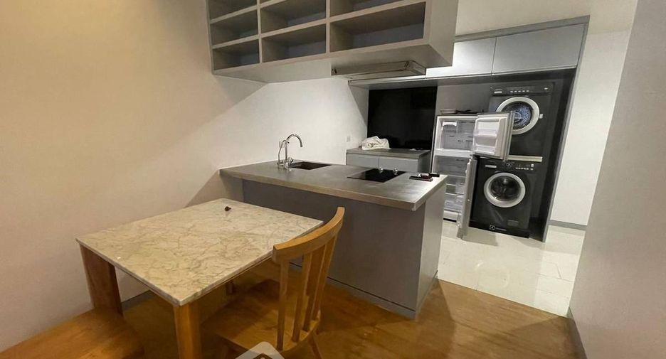 ให้เช่า และ ขาย 1 เตียง คอนโด ใน วัฒนา, กรุงเทพฯ
