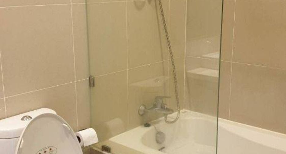 For sale 1 bed condo in Khlong Toei, Bangkok