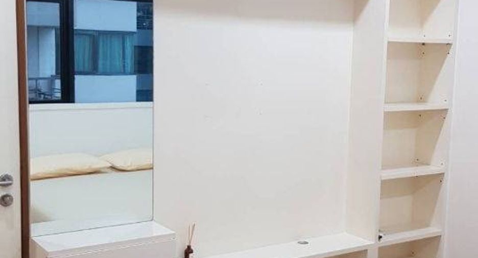 ขาย 2 ห้องนอน คอนโด ใน สาทร, กรุงเทพฯ