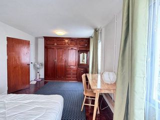 For rent 2 bedrooms condo in Yan Nawa, Bangkok