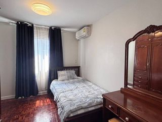 For rent 2 bedrooms condo in Yan Nawa, Bangkok