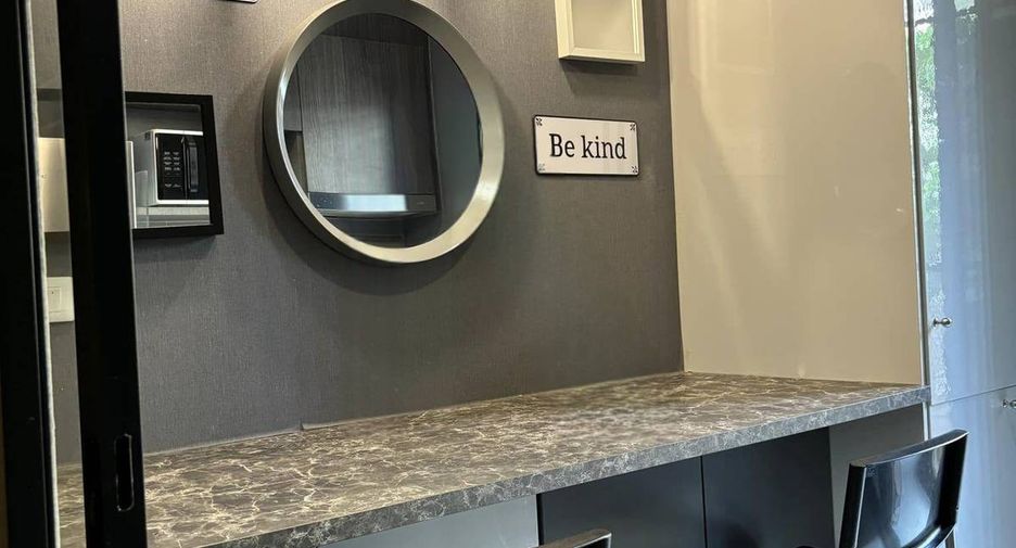 For sale 1 Beds condo in Bang Na, Bangkok
