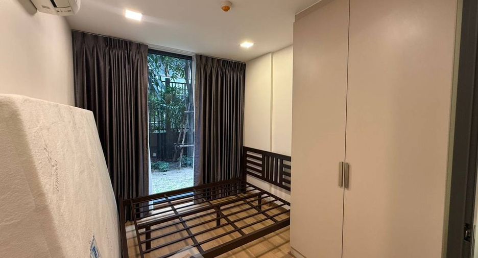 Condo en alquiler de 1 habitaciones en Bang Rak, Bangkok