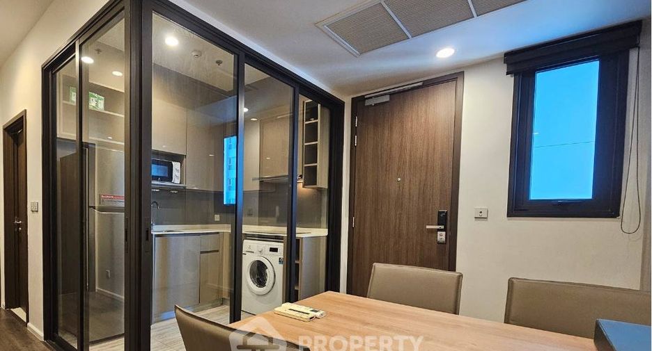 Condo en alquiler de 2 habitaciones en Bang Na, Bangkok