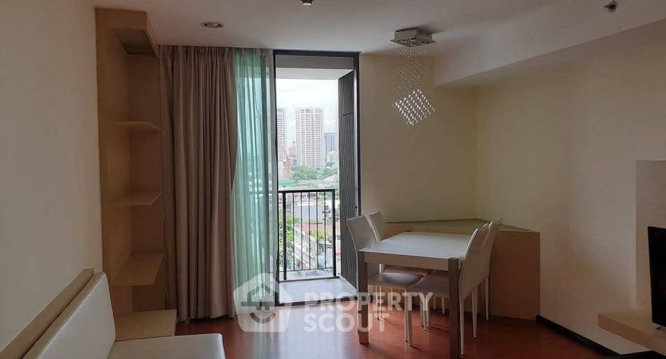 For rent 2 bedrooms condo in Watthana, Bangkok