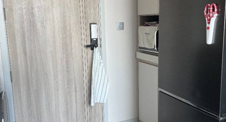 À vendre 1 chambre condo à Sathon, Bangkok