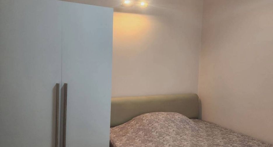 For rent and for sale 2 bedrooms condo in Pathum Wan, Bangkok