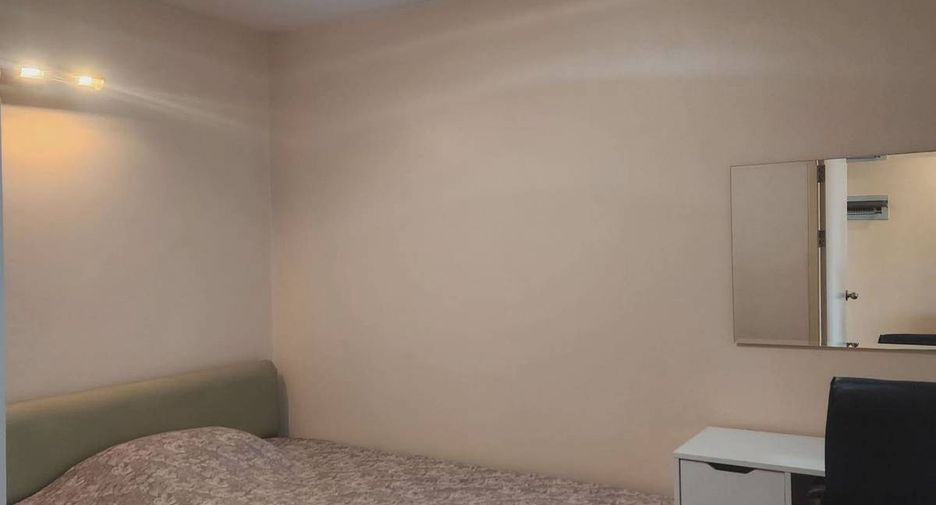 For rent and for sale 2 bedrooms condo in Pathum Wan, Bangkok