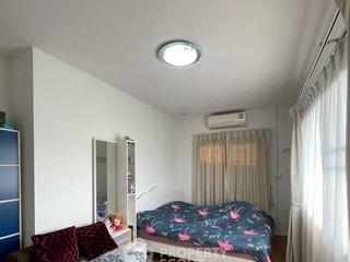 For sale 4 bedrooms house in Lat Krabang, Bangkok