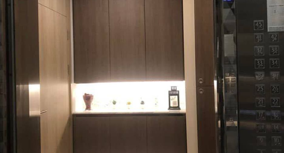 Condo en alquiler y en venta de 2 habitaciones en Pathum Wan, Bangkok