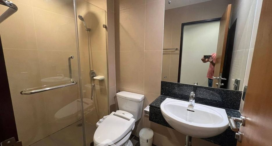 Wohnung zur Miete und zum Kauf mit 2 Zimmer in Khlong Toei, Bangkok