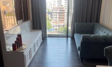 For rent and for sale 1 bed condo 