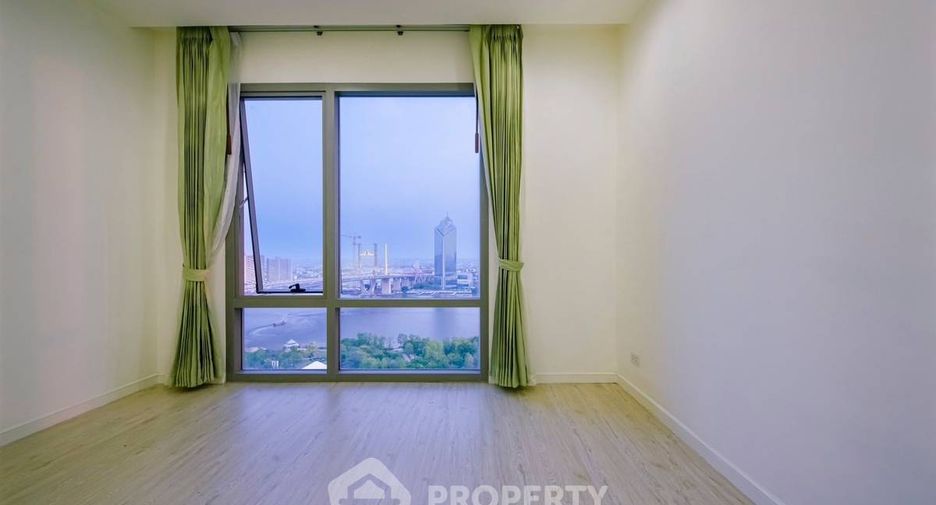 À vendre 2 chambres condo à Yan Nawa, Bangkok