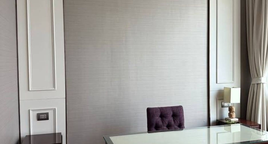 For rent そして for sale 2 ベッドルーム condo in Pathum Wan, Bangkok