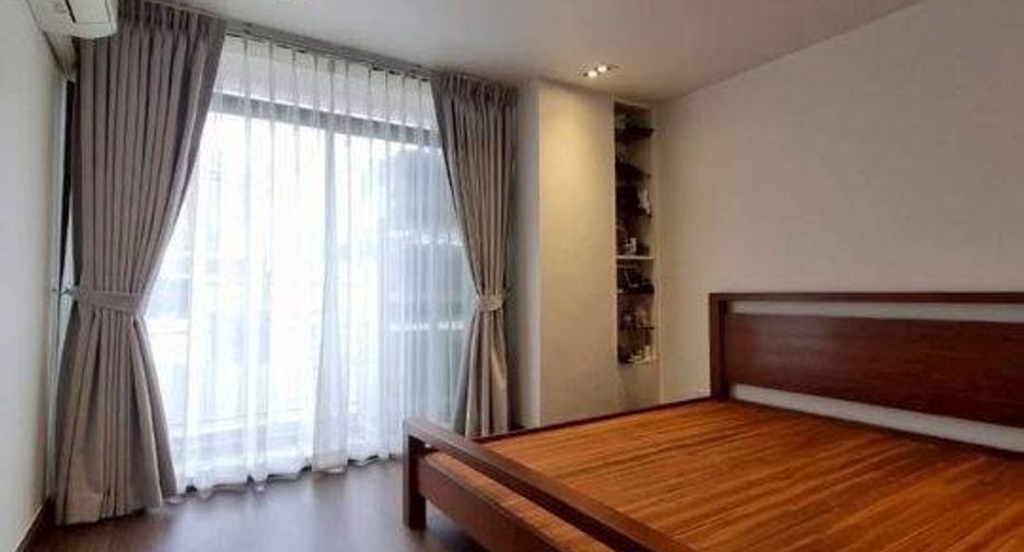 À vendre 2 chambres condo à Bang Rak, Bangkok