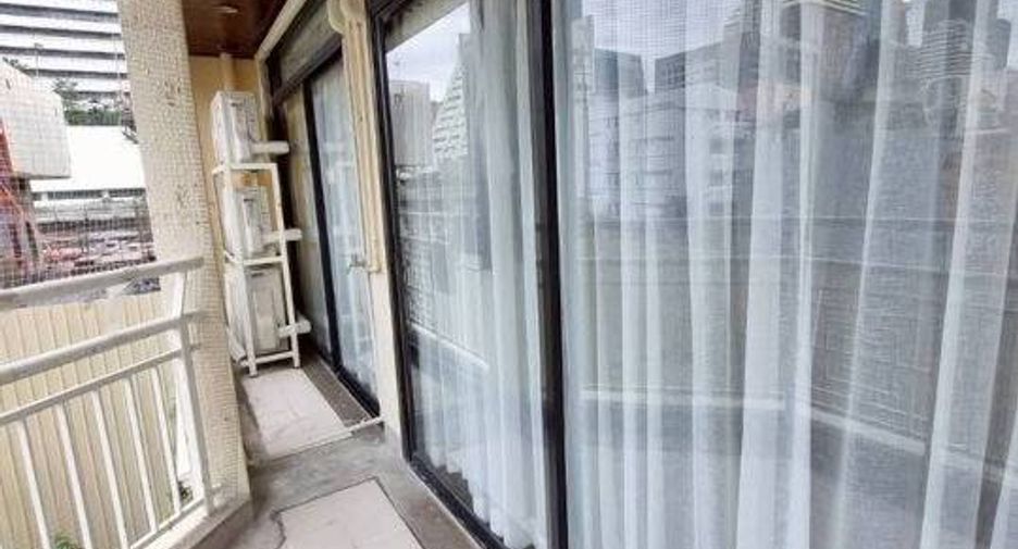 À vendre 2 chambres condo à Bang Rak, Bangkok