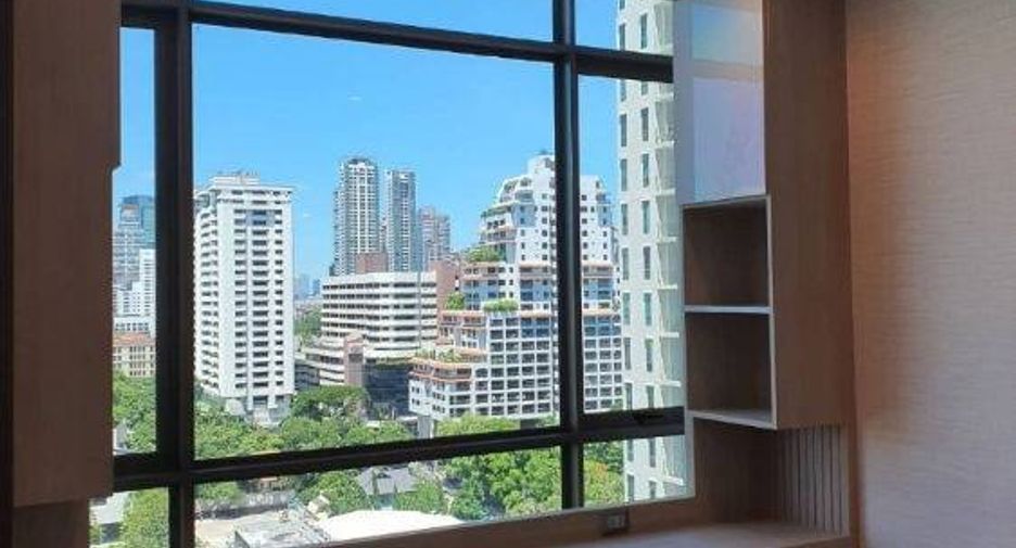 For sale 2 bedrooms condo in Watthana, Bangkok