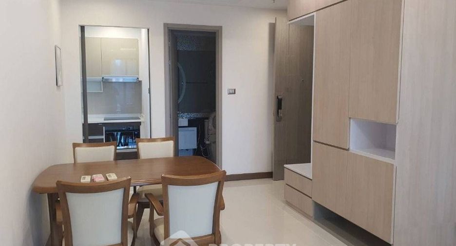 For sale 2 bedrooms condo in Watthana, Bangkok